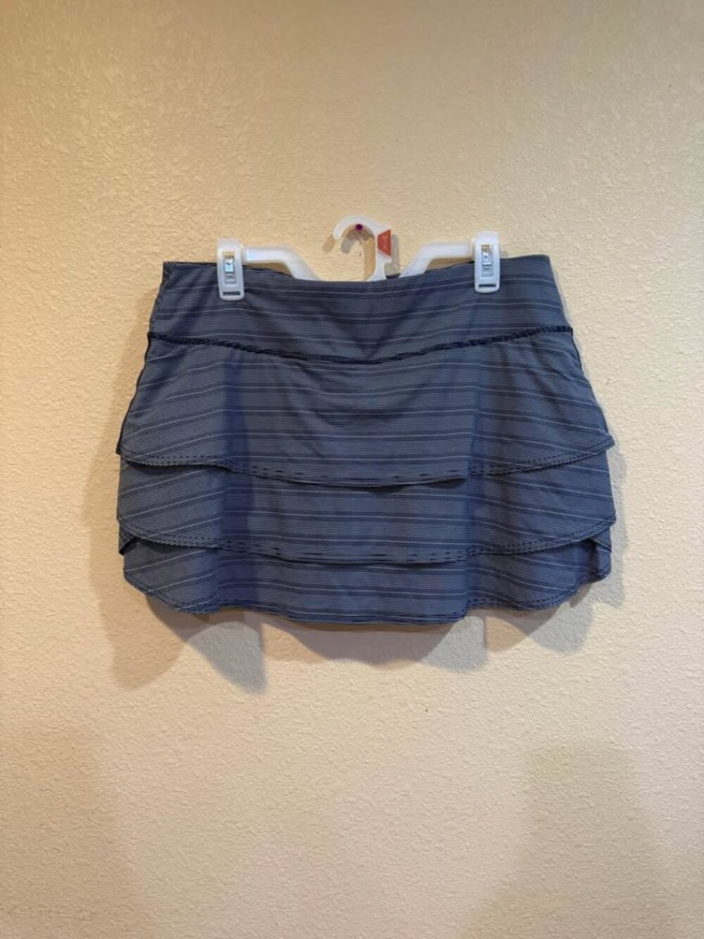 Athleta Tiered Athletic Skort Size XL